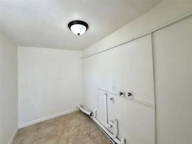 925 Chestnut Avenue, Beaumont, California 92223
