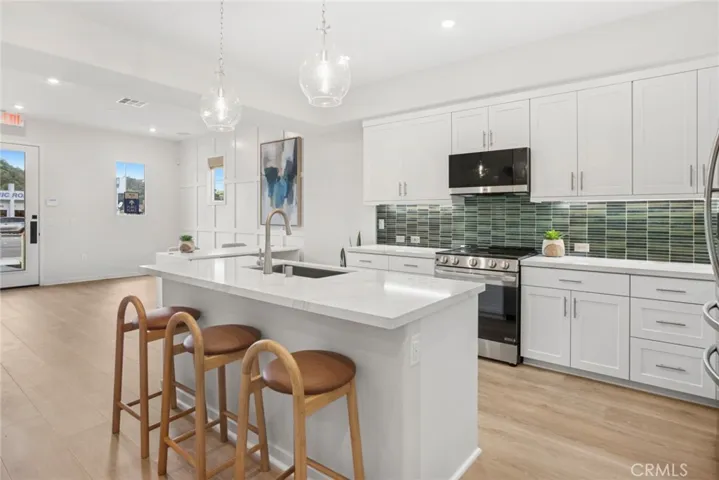 555 Gregory Way, Glendora, California 91740