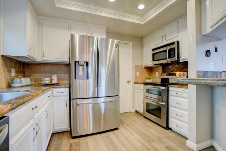 44 Redding Road, Campbell, California 95008