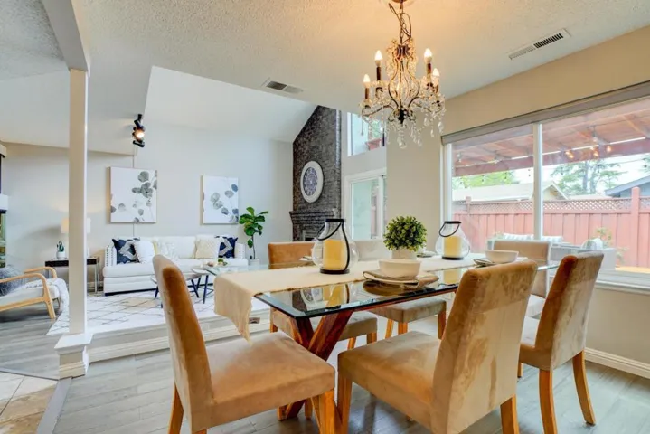44 Redding Road, Campbell, California 95008