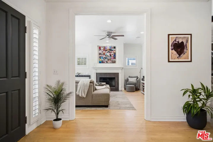 4309 Kraft Avenue, Studio City, California 91604