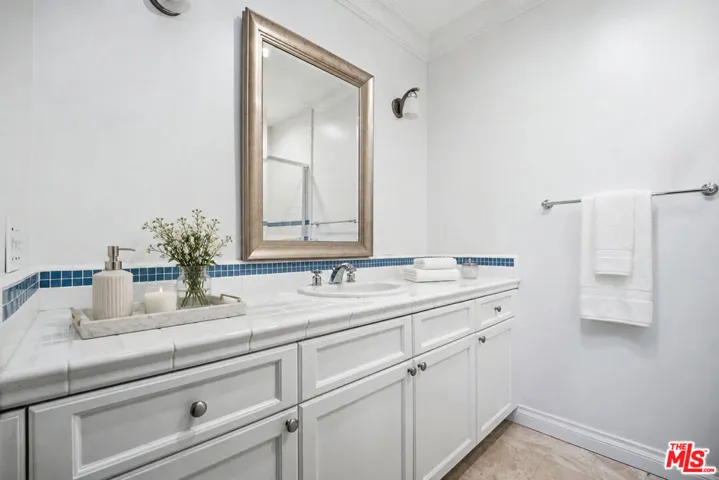4309 Kraft Avenue, Studio City, California 91604