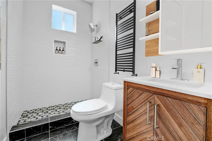 5928 S Hoover Street, Los Angeles, California 90044