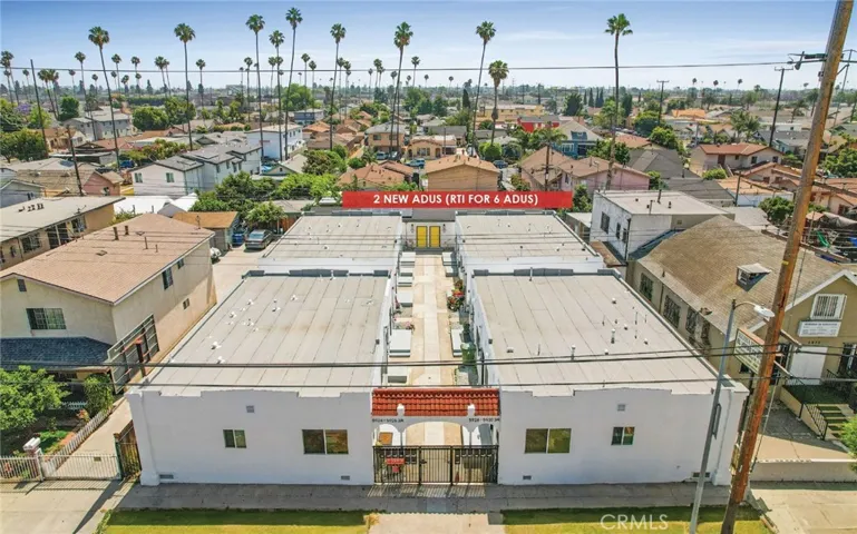 5928 S Hoover Street, Los Angeles, California 90044