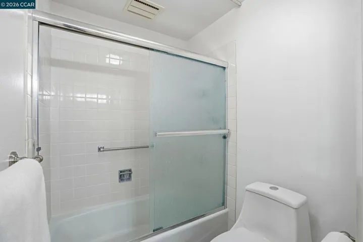1221 Avenida Sevilla 1b, Walnut Creek, California 94595