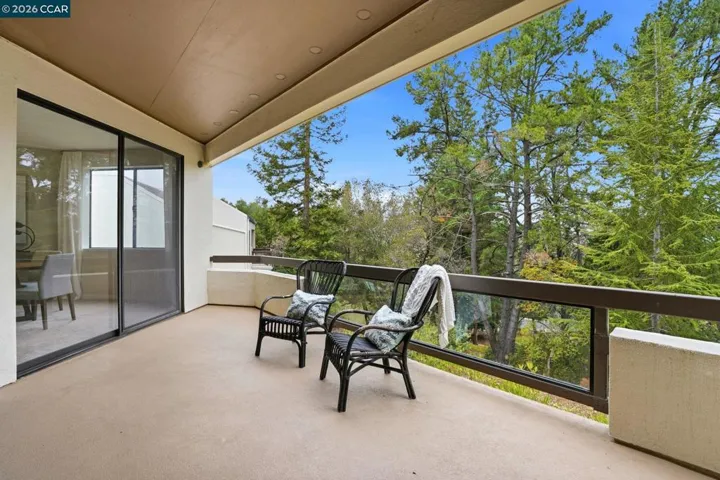 1221 Avenida Sevilla 1b, Walnut Creek, California 94595