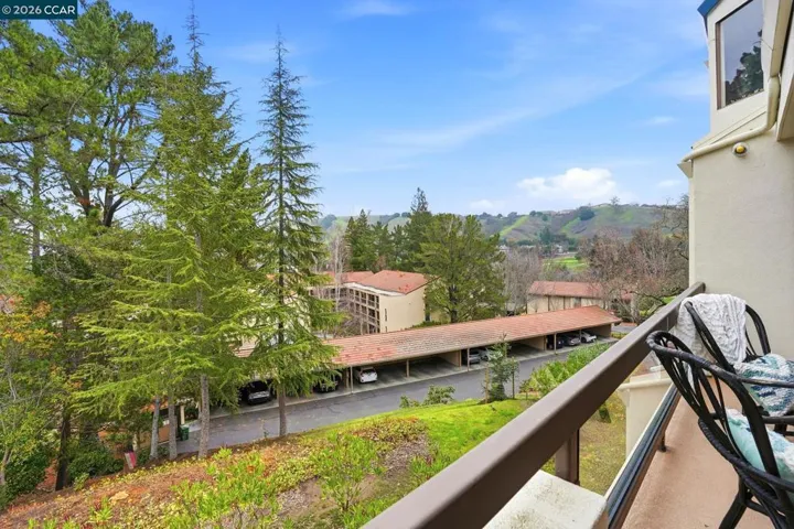 1221 Avenida Sevilla 1b, Walnut Creek, California 94595