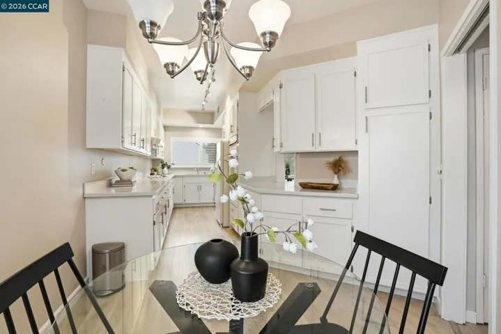 1221 Avenida Sevilla 1b, Walnut Creek, California 94595