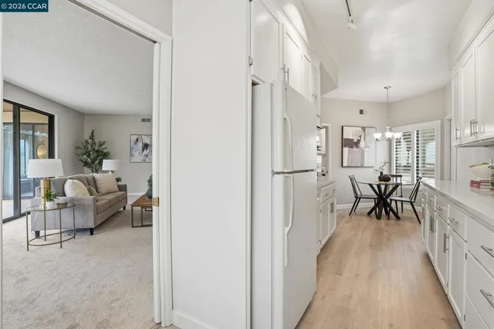 1221 Avenida Sevilla 1b, Walnut Creek, California 94595