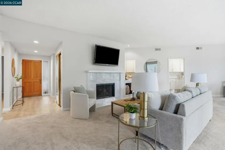 1221 Avenida Sevilla 1b, Walnut Creek, California 94595