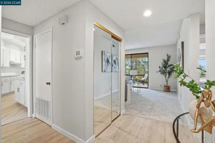 1221 Avenida Sevilla 1b, Walnut Creek, California 94595