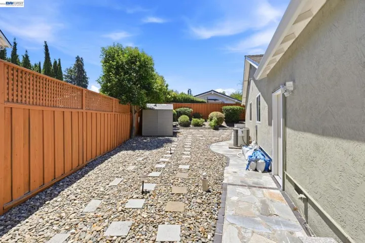 325 Goshen Ct, San Ramon, California 94583