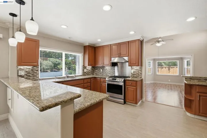 325 Goshen Ct, San Ramon, California 94583