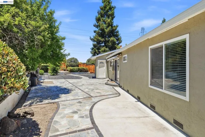 325 Goshen Ct, San Ramon, California 94583