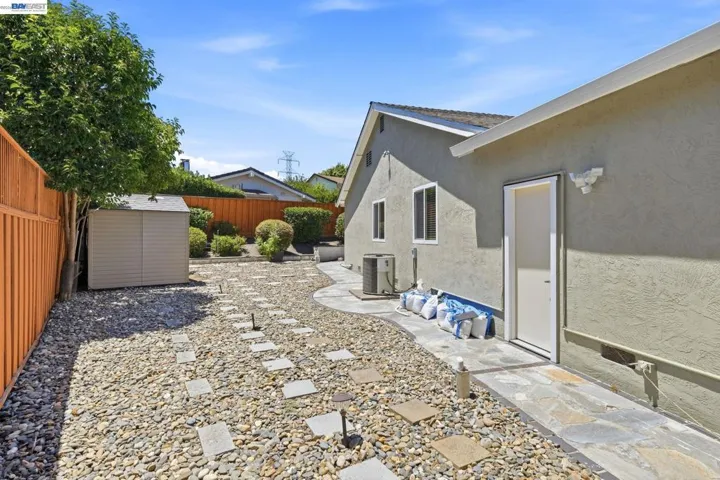 325 Goshen Ct, San Ramon, California 94583