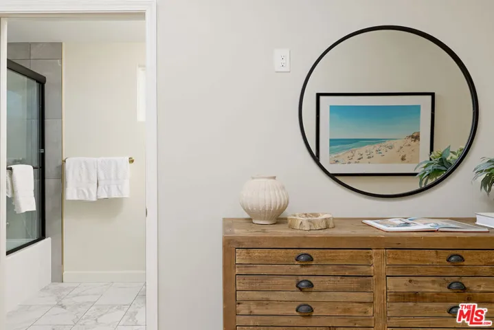 12209 Havelock Avenue, Culver City, California 90230