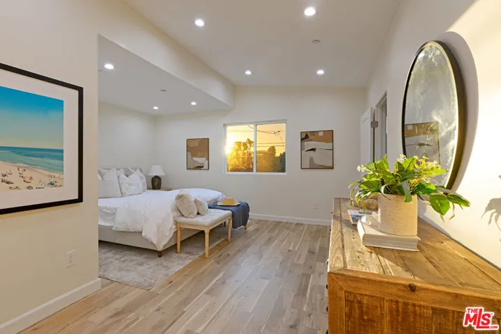 12209 Havelock Avenue, Culver City, California 90230