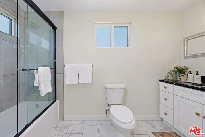 12209 Havelock Avenue, Culver City, California 90230