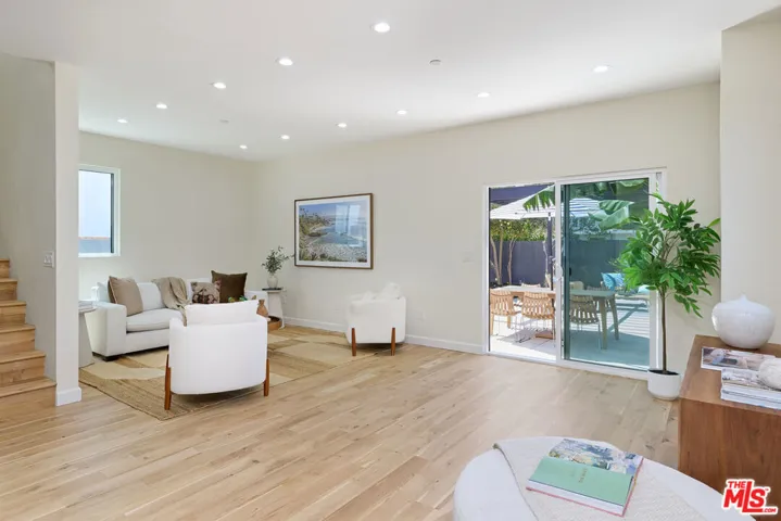 12209 Havelock Avenue, Culver City, California 90230