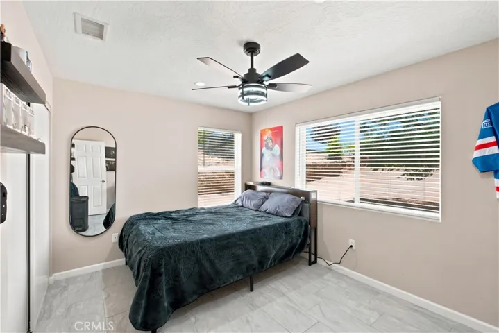 16346 Teton, Victorville, California 92395