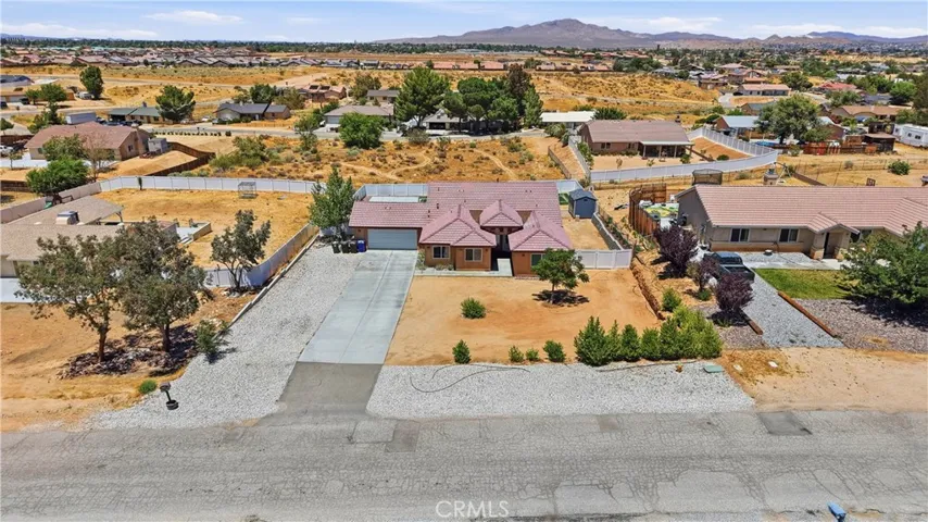 16346 Teton, Victorville, California 92395