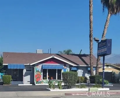 1247 W San Bernardino Rd
