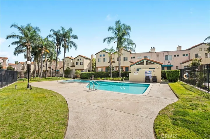 13901 Olive View Lane 42, Sylmar, California 91342