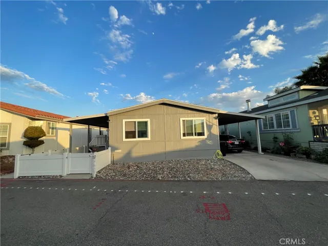 2 Palm, Anaheim, California 92801