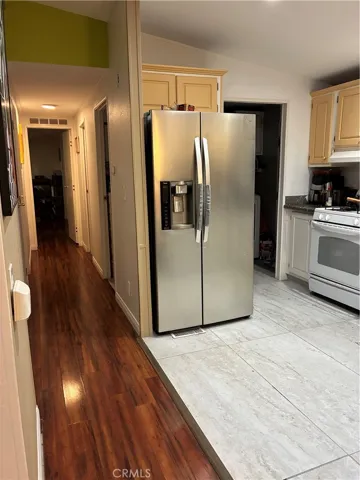 2 Palm, Anaheim, California 92801