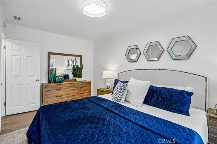 522 S Francisca Avenue, Redondo Beach, California 90277