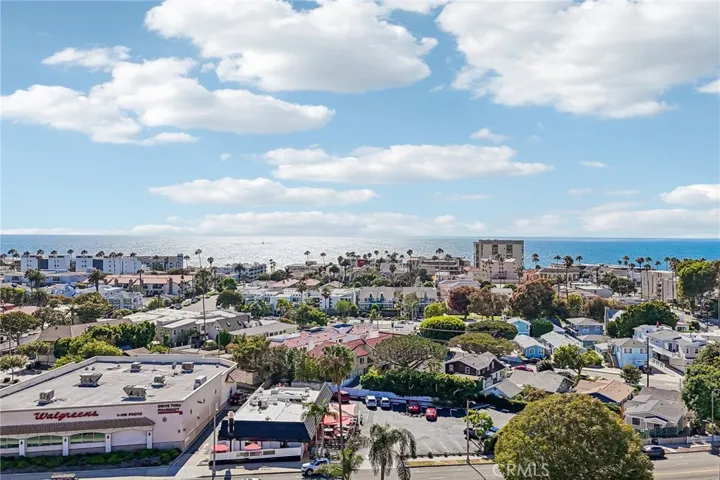 522 S Francisca Avenue, Redondo Beach, California 90277