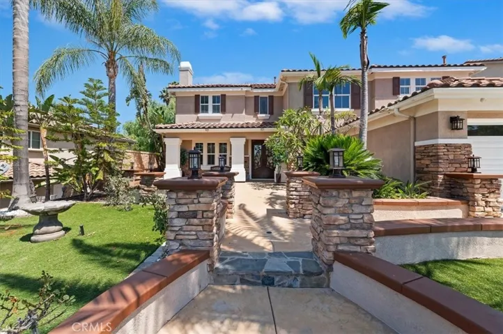 2417 Lenai, Corona, California 92879