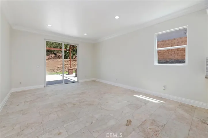 2417 Lenai, Corona, California 92879