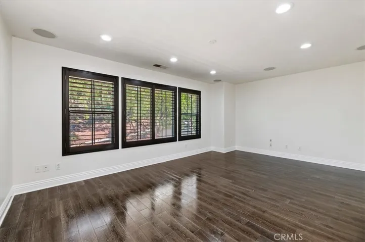 2417 Lenai, Corona, California 92879