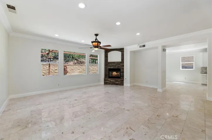 2417 Lenai, Corona, California 92879