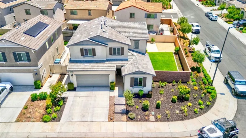 6112 Knoll Place, Banning, California 92220