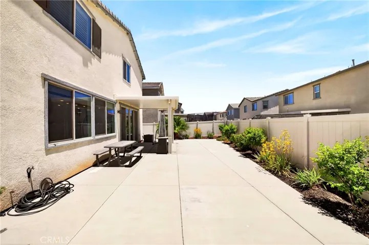 6112 Knoll Place, Banning, California 92220