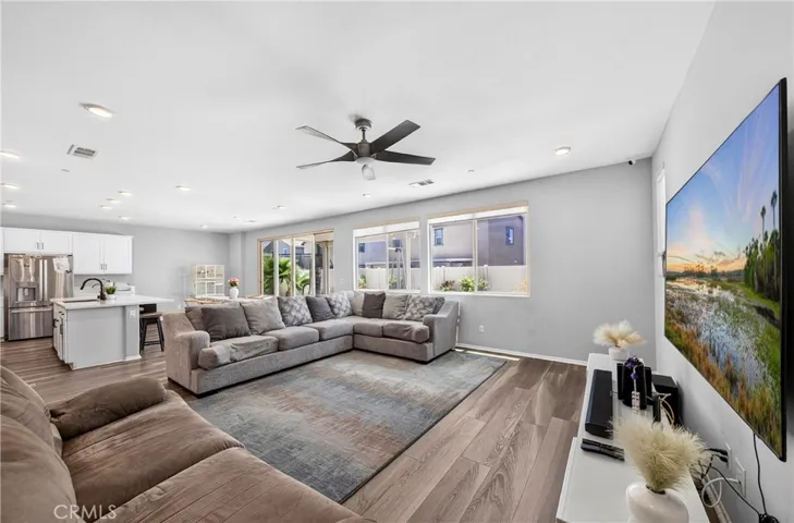 6112 Knoll Place, Banning, California 92220