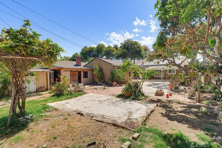 3324 Maine, Long Beach, California 90806
