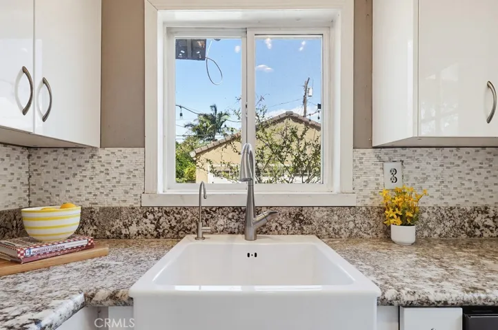 3324 Maine, Long Beach, California 90806