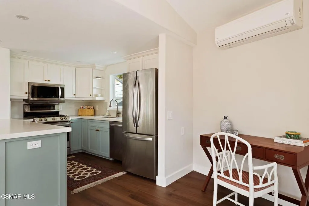 23-web-or-mls-28128-pacific-coast-hwy-un