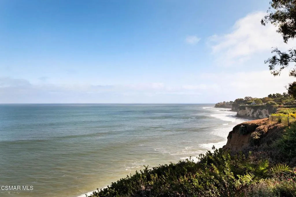 36-web-or-mls-28128-pacific-coast-hwy-un