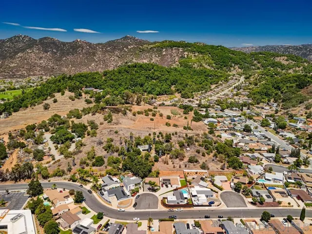 , Escondido, California 92027