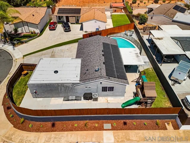 , Escondido, California 92027