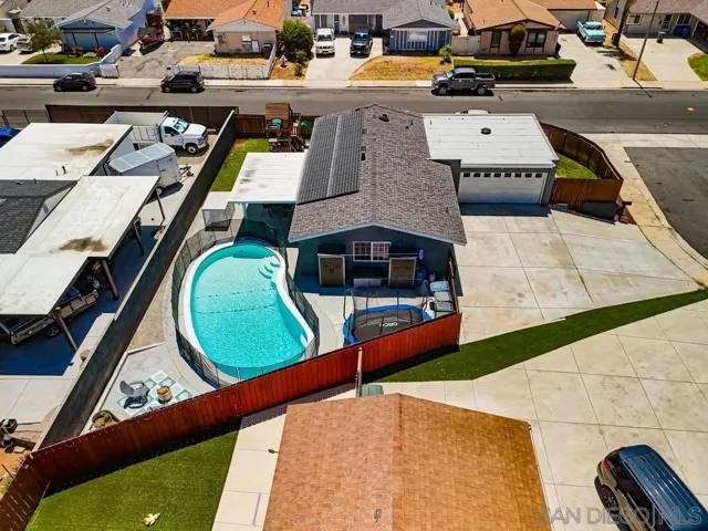 , Escondido, California 92027