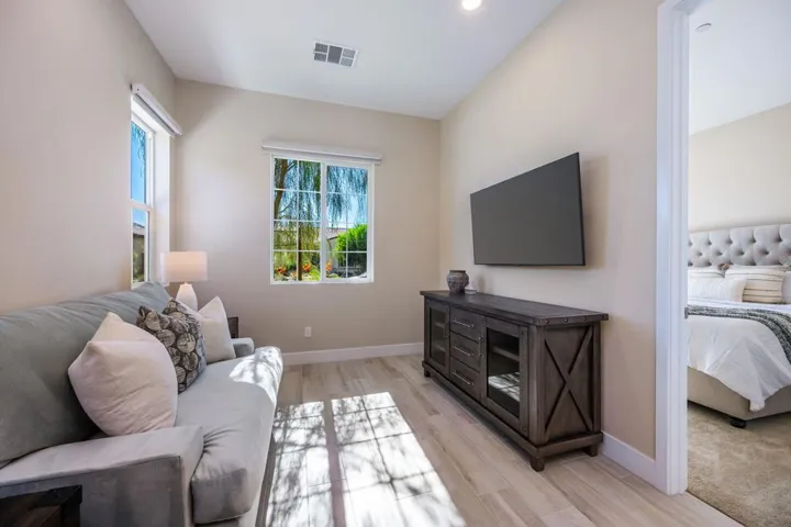 55-web-or-mls-BP_Marquis_0725_OPMG_055