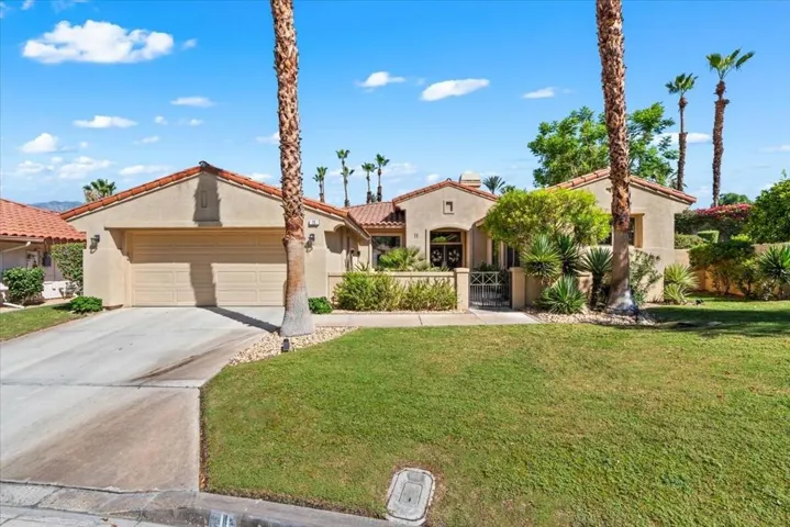51-11 San Marino Cir-1 (Adv RT grn grass