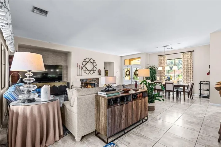 12-11 San Marino Cir-36