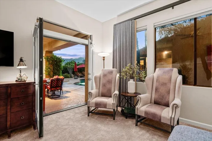 55-11 San Marino Cir-54