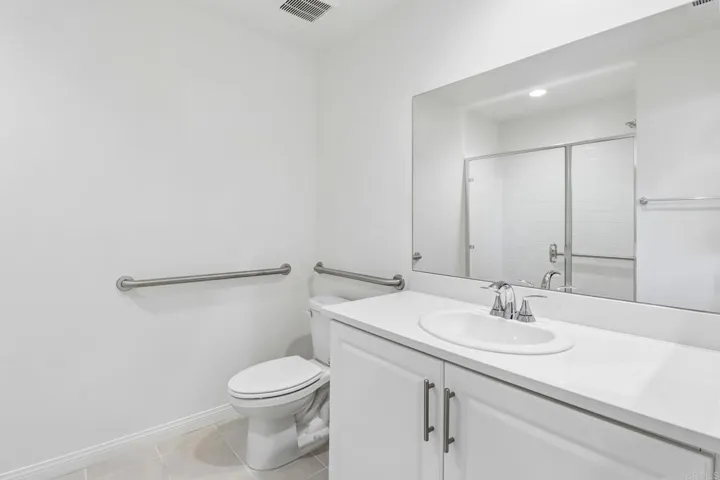 551 Sandstone Court, El Cajon, California 92020